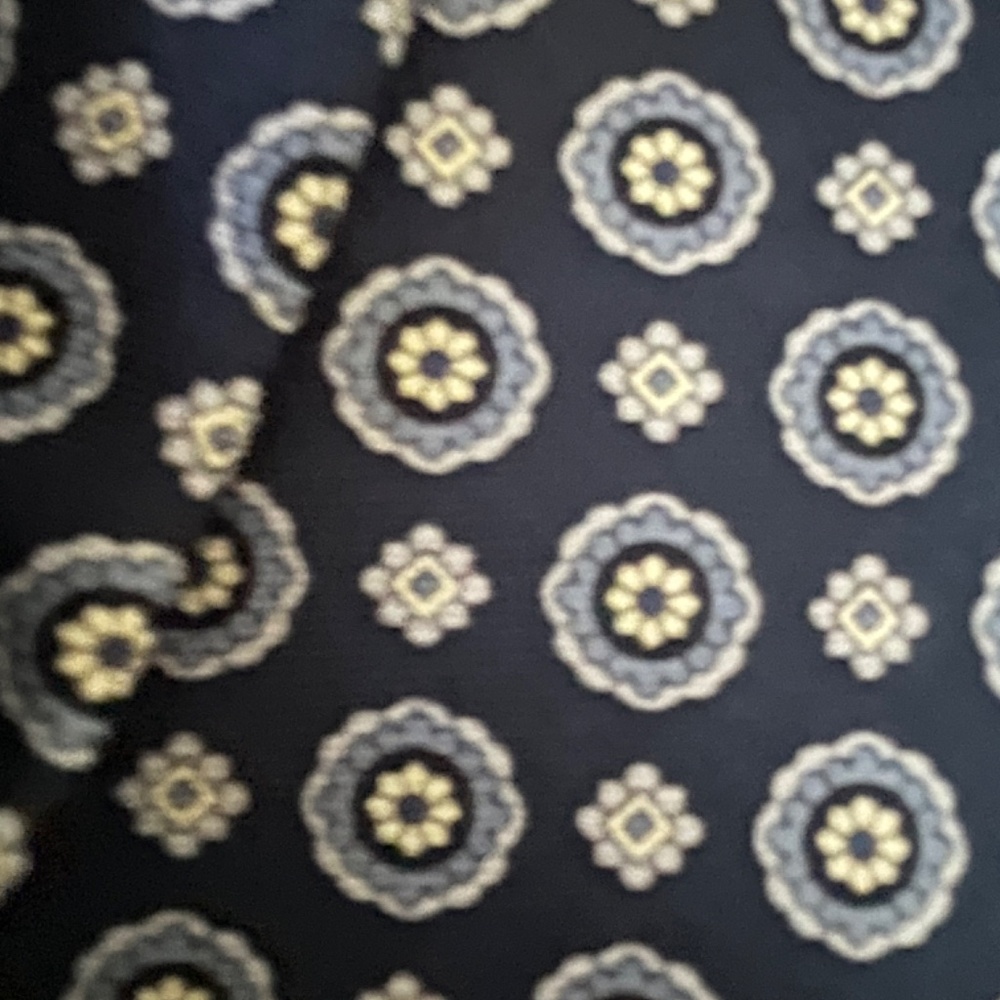Brooks Brothers ‘346’ Silk Tie - Picture 2 of 6